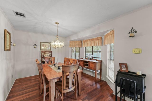 2018 Old Dixie Drive, Richmond, TX 77406