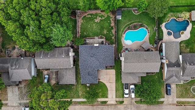 2018 Old Dixie Drive, Richmond, TX 77406