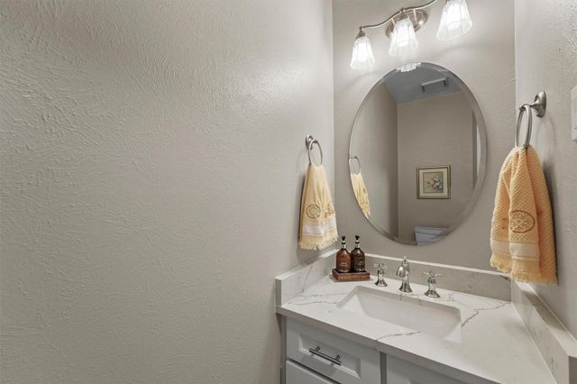 2018 Old Dixie Drive, Richmond, TX 77406