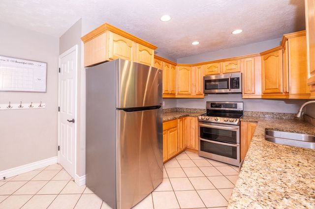 263 E 500 N, Kaysville, UT 84037