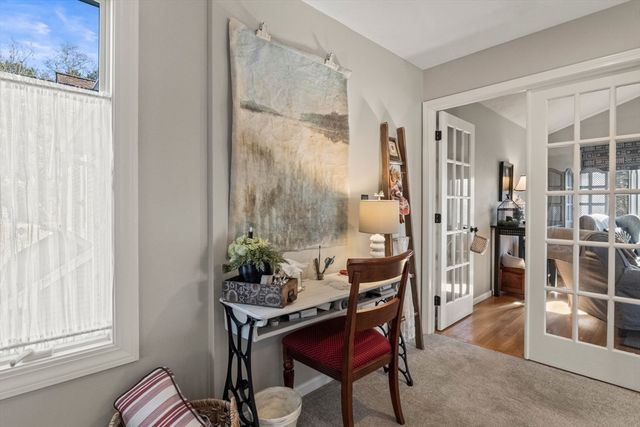 6 Aspen Rd 6, Bourne, MA 02532