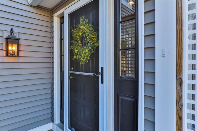 6 Aspen Rd 6, Bourne, MA 02532