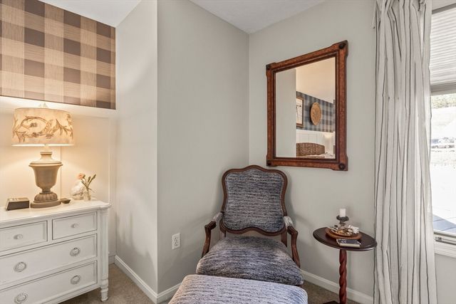 6 Aspen Rd 6, Bourne, MA 02532