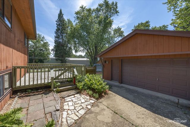 3S580 Tinker Avenue, Warrenville, IL 60555