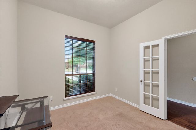 1404 Dusky Thrush Street, Desoto, TX 75115