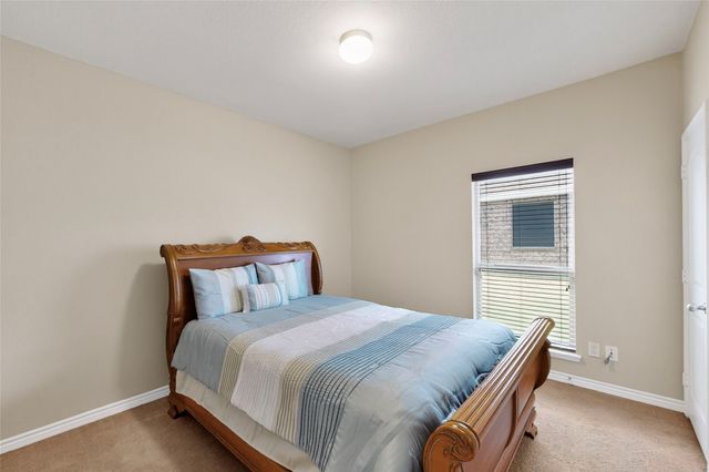 1404 Dusky Thrush Street, Desoto, TX 75115