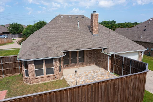 1404 Dusky Thrush Street, Desoto, TX 75115
