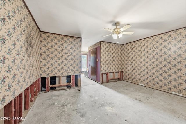 104 Honeysuckle Lane, Lafayette, LA 70508