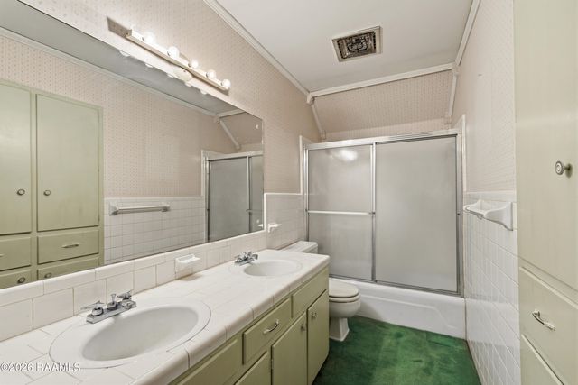 104 Honeysuckle Lane, Lafayette, LA 70508