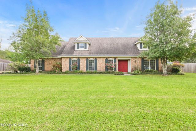 104 Honeysuckle Lane, Lafayette, LA 70508