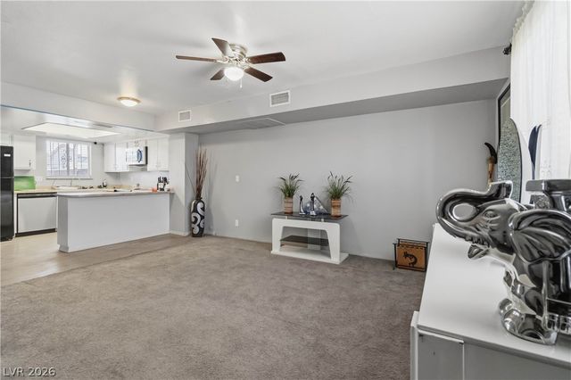 6024 Pebble Beach Boulevard, Las Vegas, NV 89108