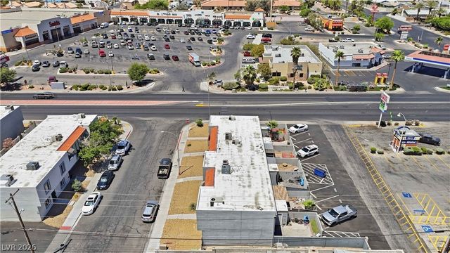 6024 Pebble Beach Boulevard, Las Vegas, NV 89108