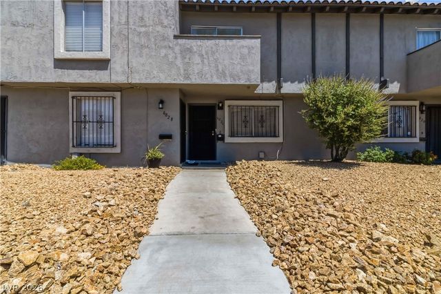 6024 Pebble Beach Boulevard, Las Vegas, NV 89108