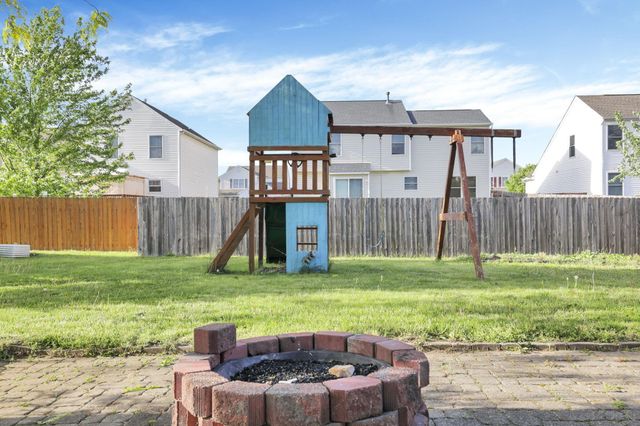 144 Winesap Street, Pataskala, OH 43062