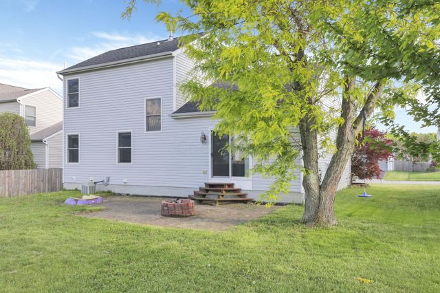144 Winesap Street, Pataskala, OH 43062