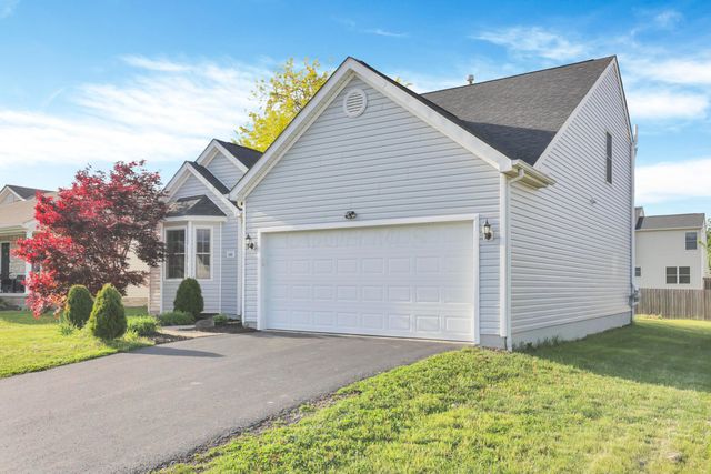 144 Winesap Street, Pataskala, OH 43062