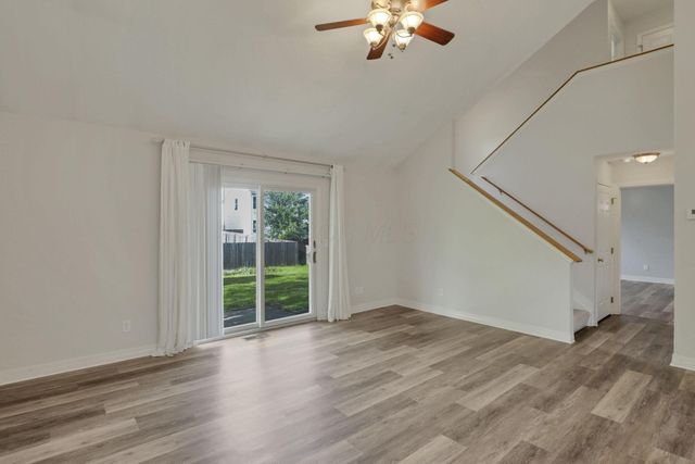 144 Winesap Street, Pataskala, OH 43062