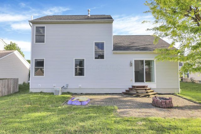 144 Winesap Street, Pataskala, OH 43062