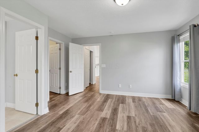 144 Winesap Street, Pataskala, OH 43062