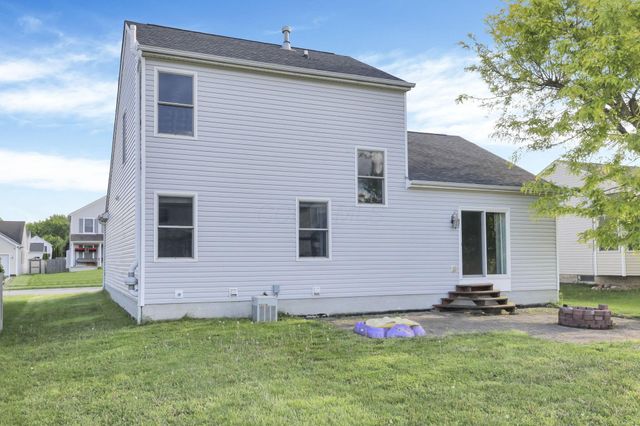 144 Winesap Street, Pataskala, OH 43062
