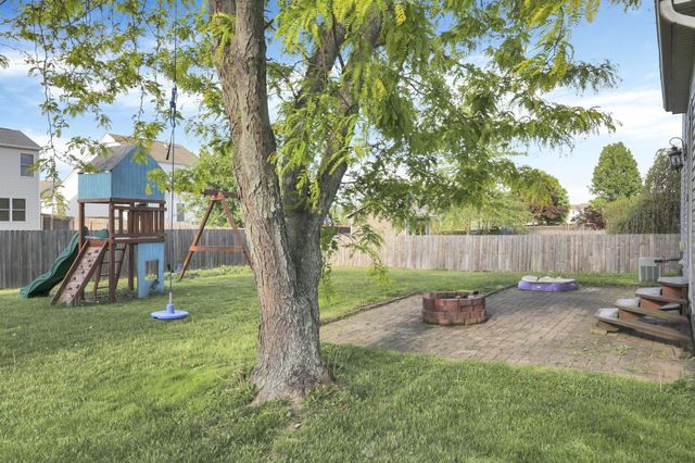 144 Winesap Street, Pataskala, OH 43062