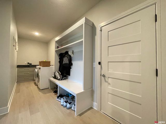 740 W Panorama Road, Lincoln, NE 68523