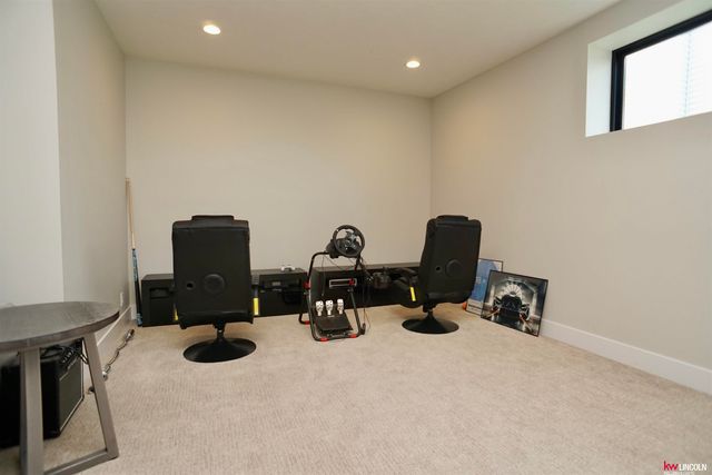 740 W Panorama Road, Lincoln, NE 68523