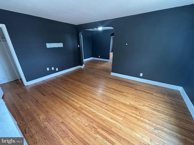 6137 MULBERRY ST, Philadelphia, PA 19135