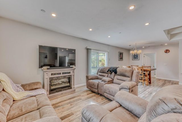 415 Carpenteria Road, Aromas, CA 95004