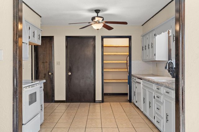 1154 State Hwy 76, Branson, MO 65616