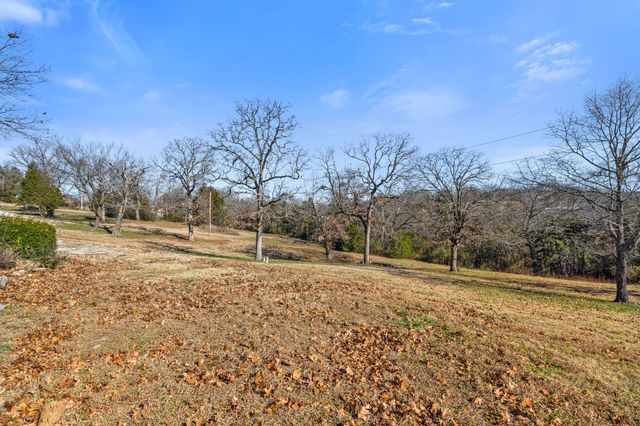 1154 State Hwy 76, Branson, MO 65616