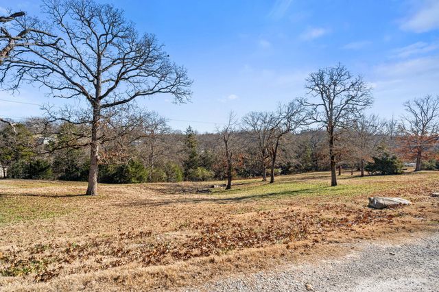 1154 State Hwy 76, Branson, MO 65616