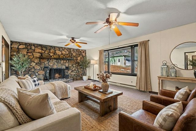 1154 State Hwy 76, Branson, MO 65616