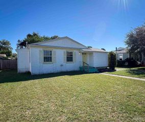 213 Bryant Rd, Pensacola, FL 32507
