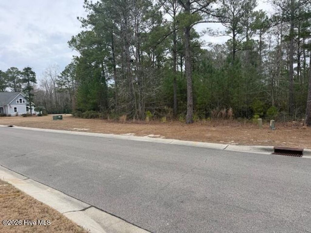 3781 Hallmark Road NE, Leland, NC 28451