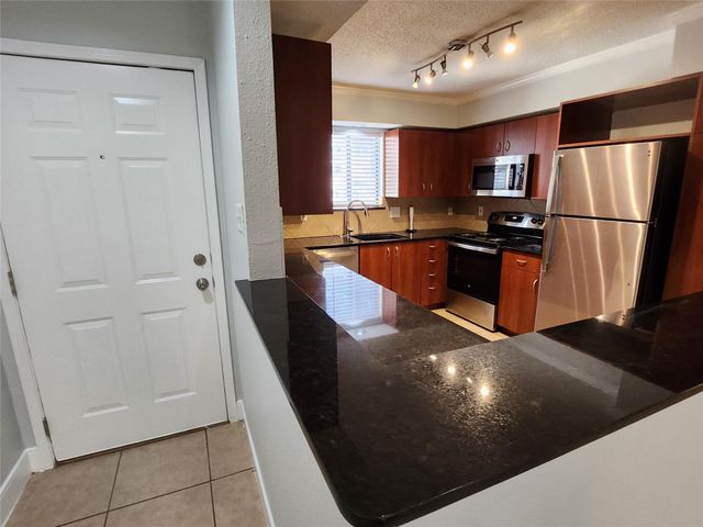 12100 Melville Drive 505, Montgomery, TX 77356