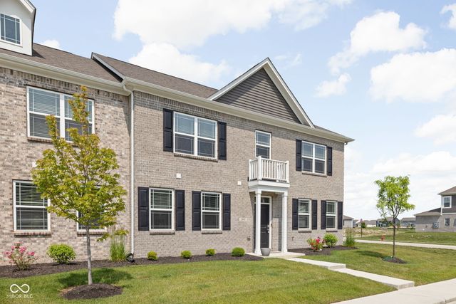 2892 Maricopa Boulevard, Whitestown, IN 46075