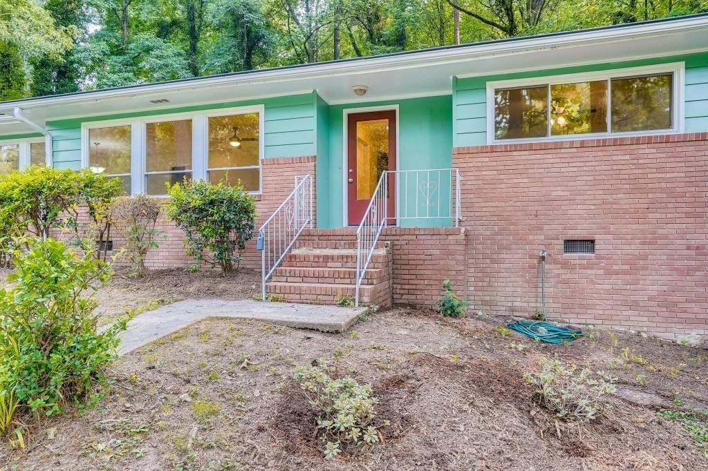 2345 COUNTRY CLUB SW Lane, Atlanta, GA 30311