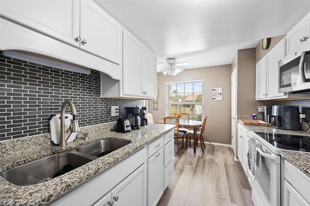 1001 PLANTATION DR A2, Kissimmee, FL 34741