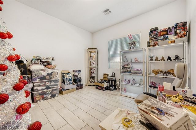 10205 Tumbaga Street, Las Vegas, NV 89183