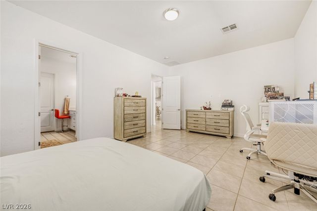 10205 Tumbaga Street, Las Vegas, NV 89183