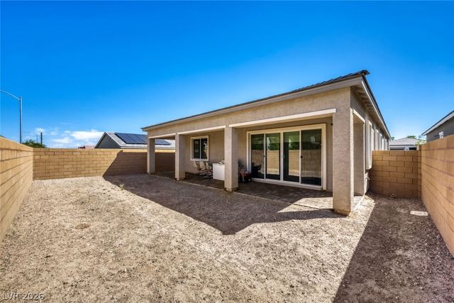 10205 Tumbaga Street, Las Vegas, NV 89183