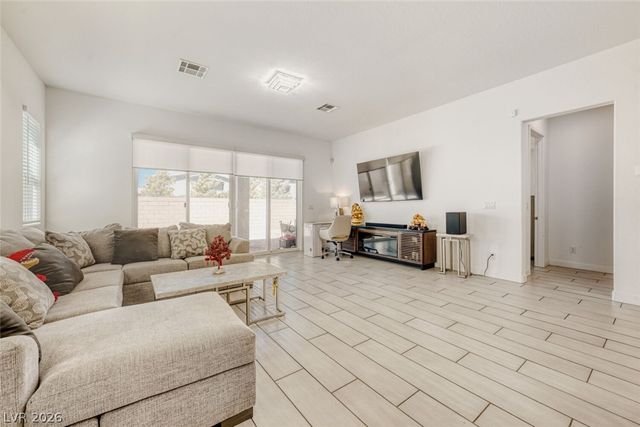 10205 Tumbaga Street, Las Vegas, NV 89183