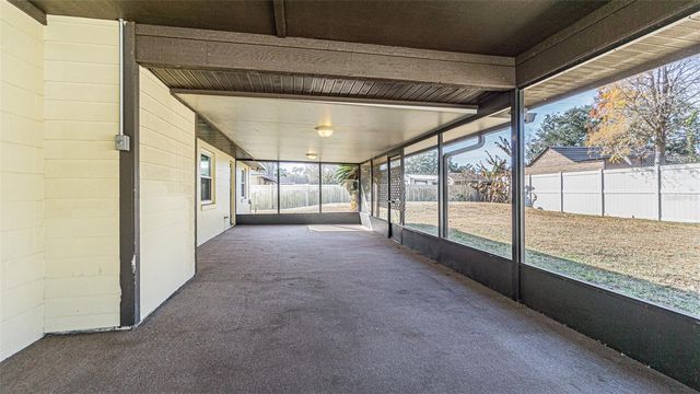 5111 WILLOWBROOK LANE, Lakeland, FL 33811