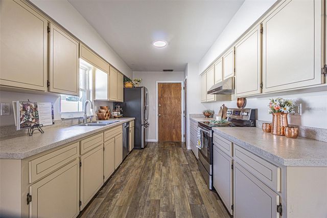 5111 WILLOWBROOK LANE, Lakeland, FL 33811