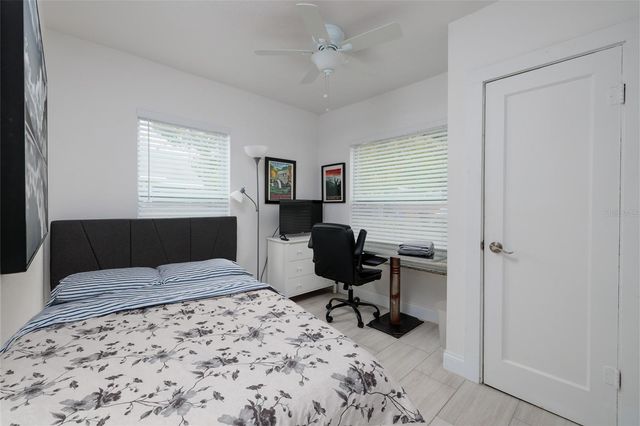 1147 JAMES AVENUE S, St Petersburg, FL 33705