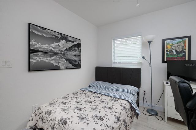 1147 JAMES AVENUE S, St Petersburg, FL 33705