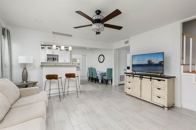 1147 JAMES AVENUE S, St Petersburg, FL 33705