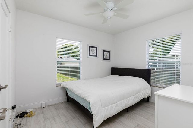 1147 JAMES AVENUE S, St Petersburg, FL 33705