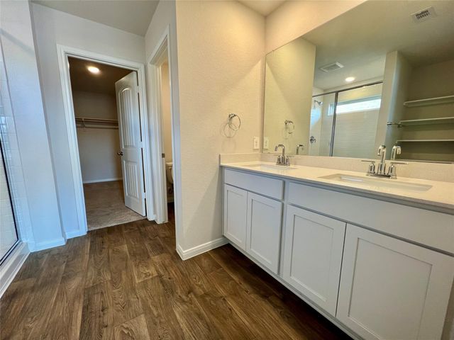 211 Addison PL, Lockhart, TX 78644